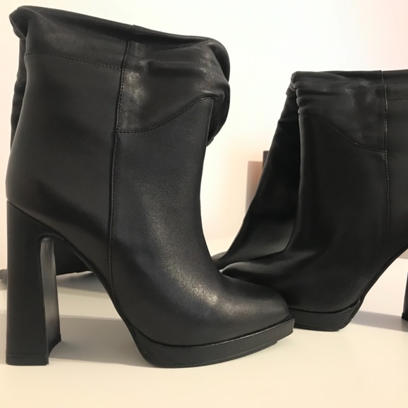 Leather winter boots - Picture 3 of 13